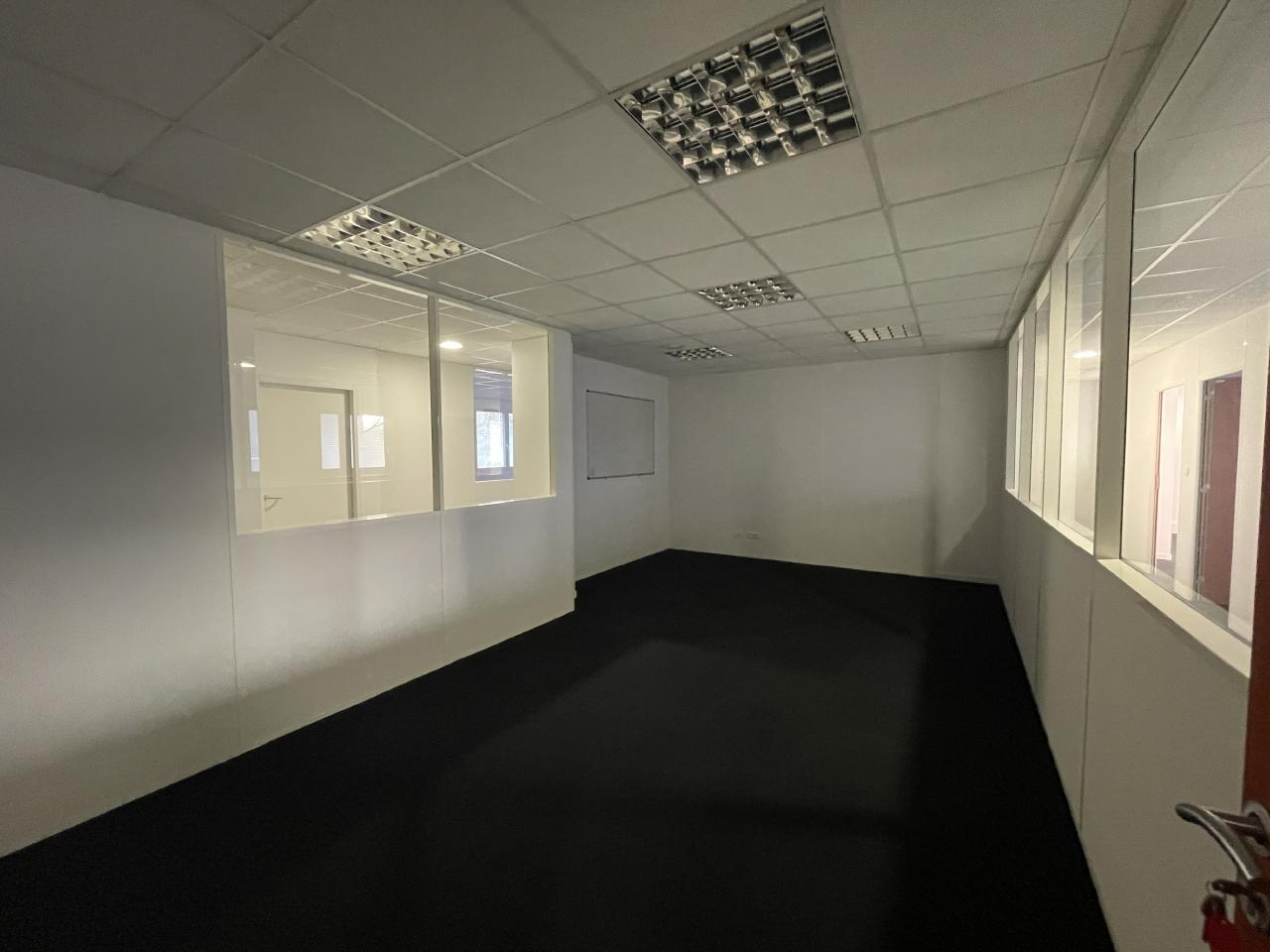 Bureau Saint-Grégoire 806m² Location bureau Saint-Grégoire Ille-et-Vilaine OLBUR2112805 7